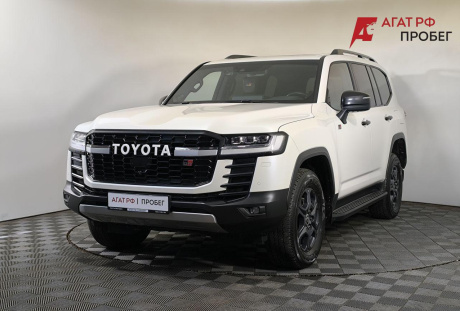 Toyota Land Cruiser 300 2021 года с пробегом 62 663 км
