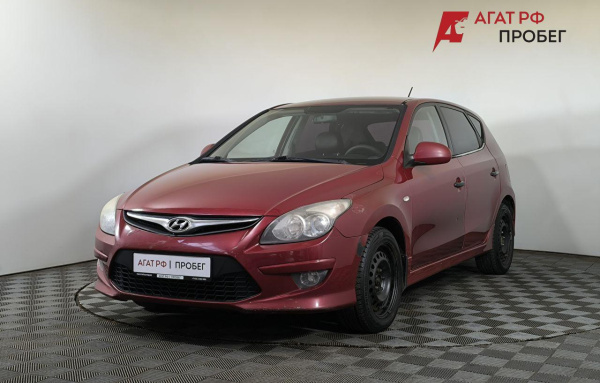 Hyundai i30 2010 года с пробегом 230 968 км, фото 1